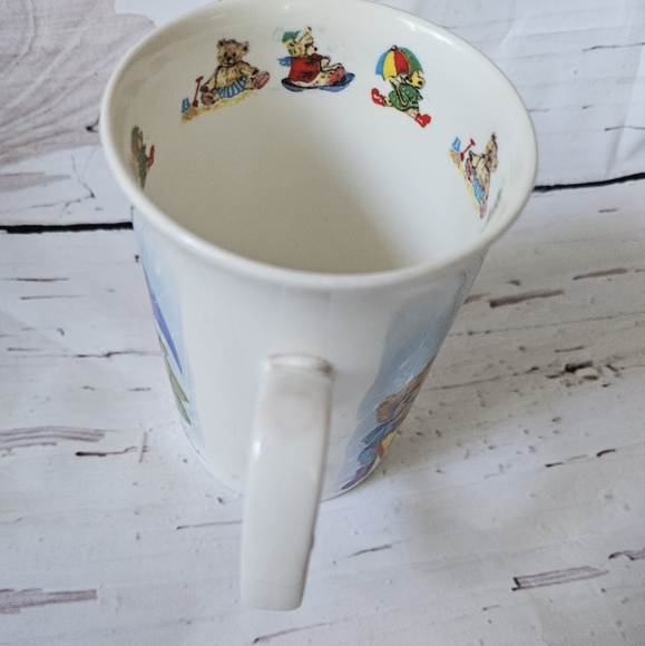 Play Time Teddy Fine Bone China Mug - Picture 4 of 12